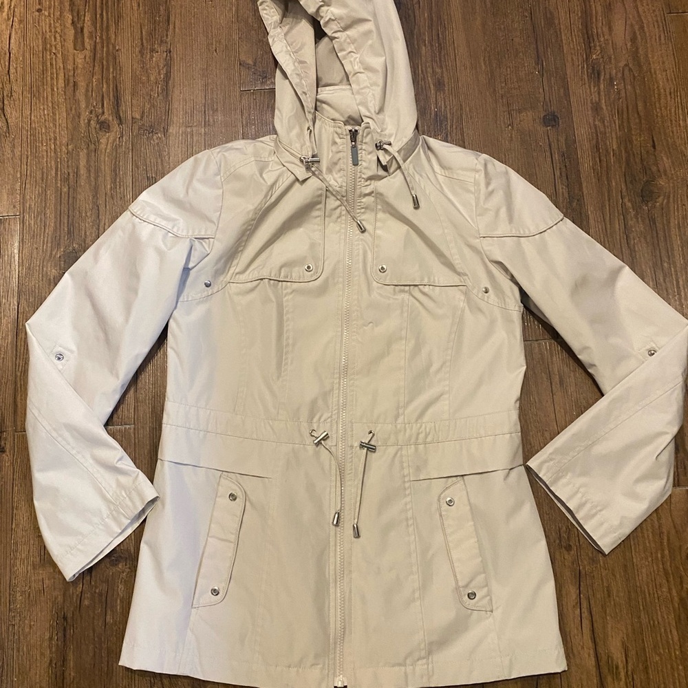 Dressbarn Beige Hooded Jacket Small